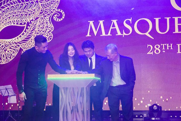 From (left to right) Mr.Ooi Ban Sin (Director), Ms.Chris Chey (Director), Mr.Ricky Chey (Executive Director) and Mr.PK.Chong (Director) of Central Minerals and Chemicals officiating the launch of Cock's Head Brand mark.
